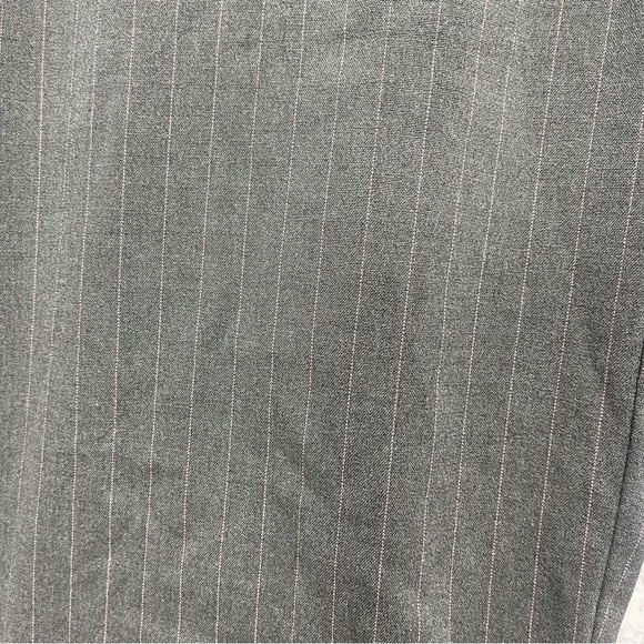 Briggs New York Dark Gray Pink Pin Strip High Waisted Petite Dress Pants NWT 10P - Picture 2 of 7